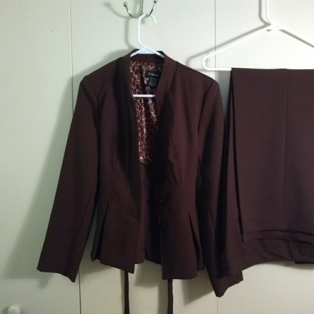 Suit